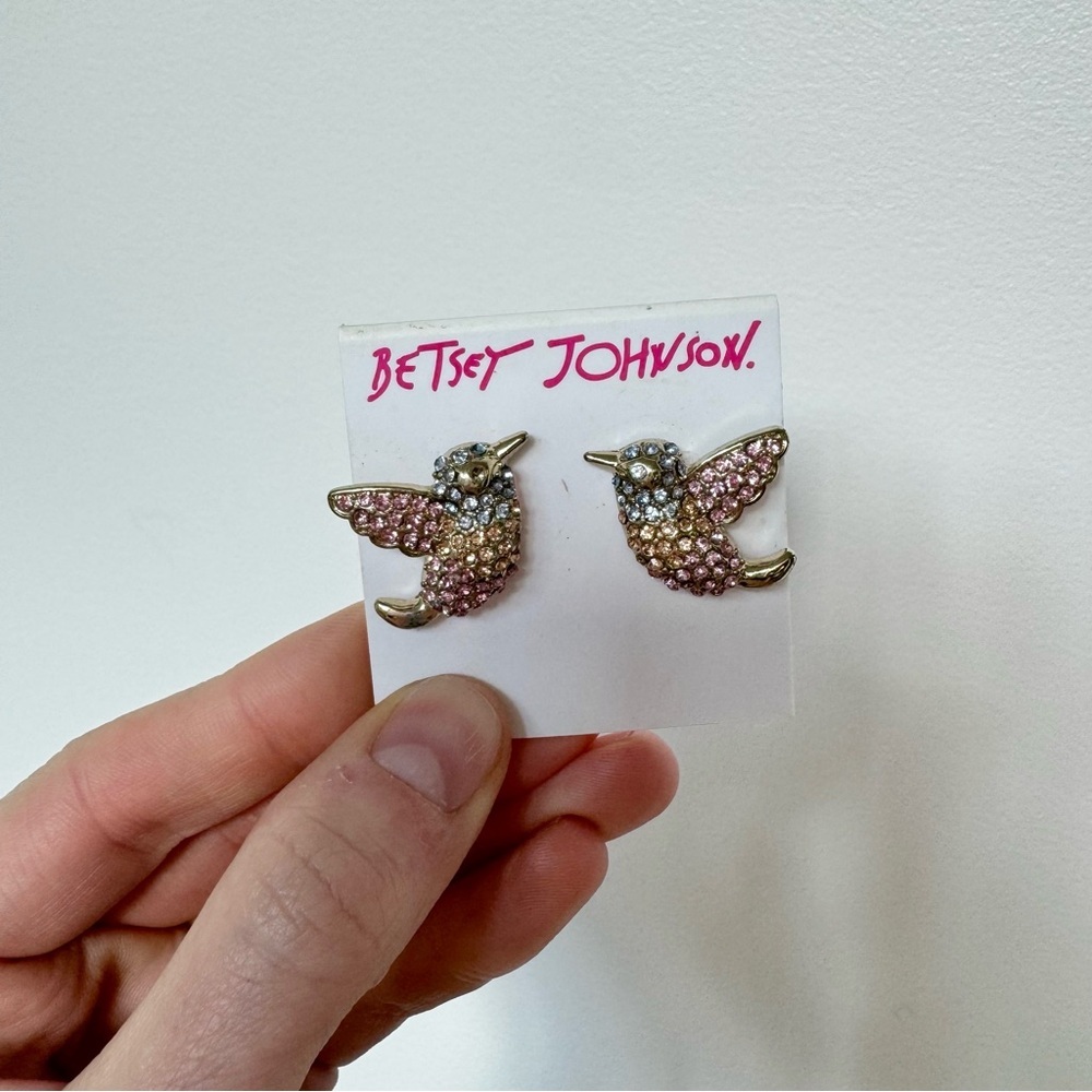 NIP Betsey Johnson Buzz Off Pave Bird Crystal Stud Earrings AS IS